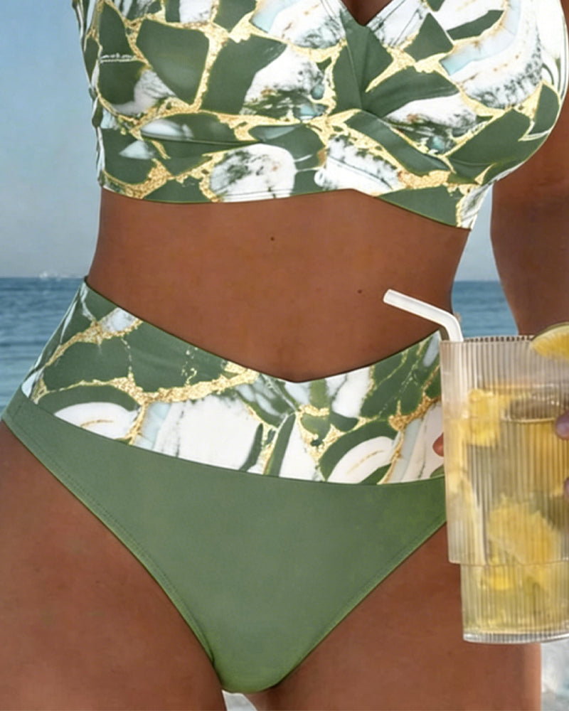 DÉCOUPE BIKINI BRETELLES