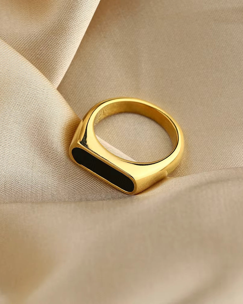 ONYX ANNEAU MINIMALISTE