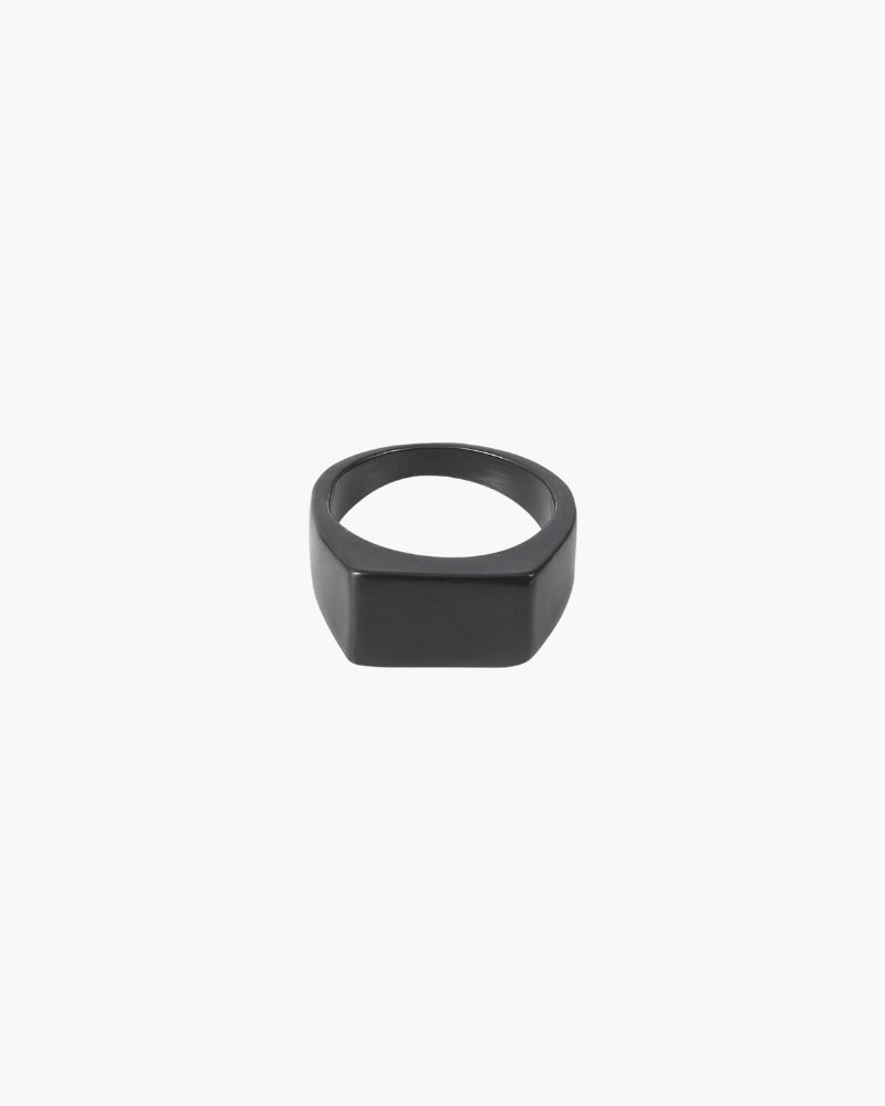 ALEXANDRINE BAGUE SIGNATURE