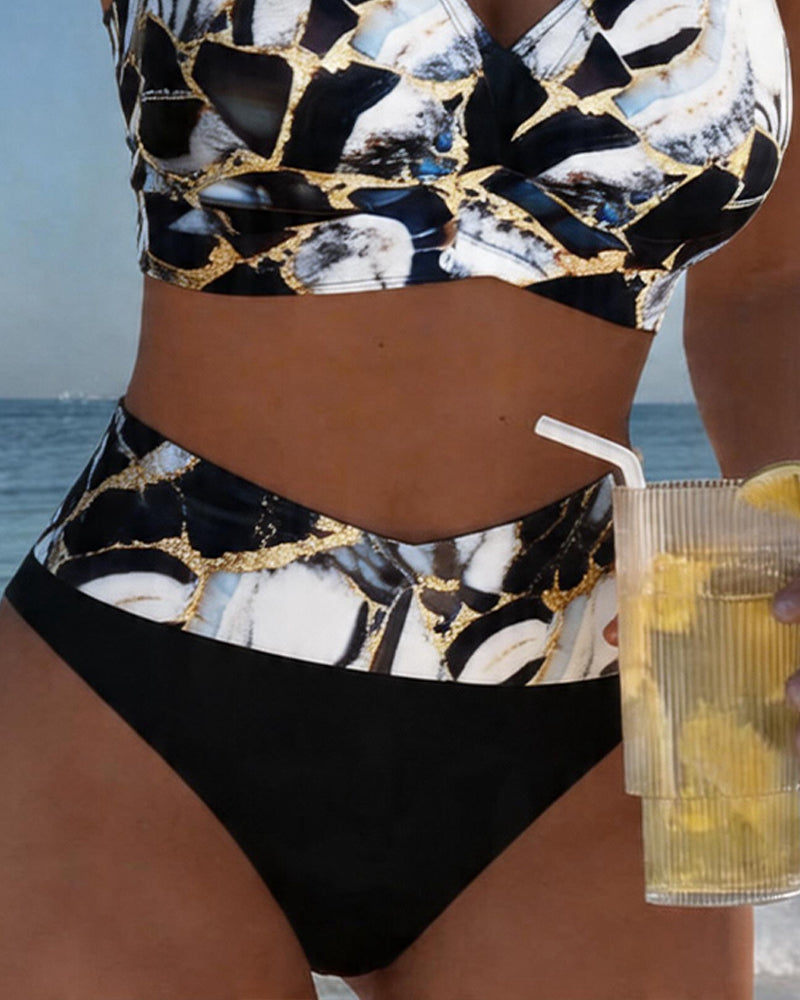 DÉCOUPE BIKINI BRETELLES