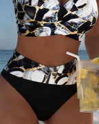 DÉCOUPE BIKINI BRETELLES