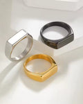 ALEXANDRINE BAGUE SIGNATURE