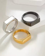 ALEXANDRINE BAGUE SIGNATURE
