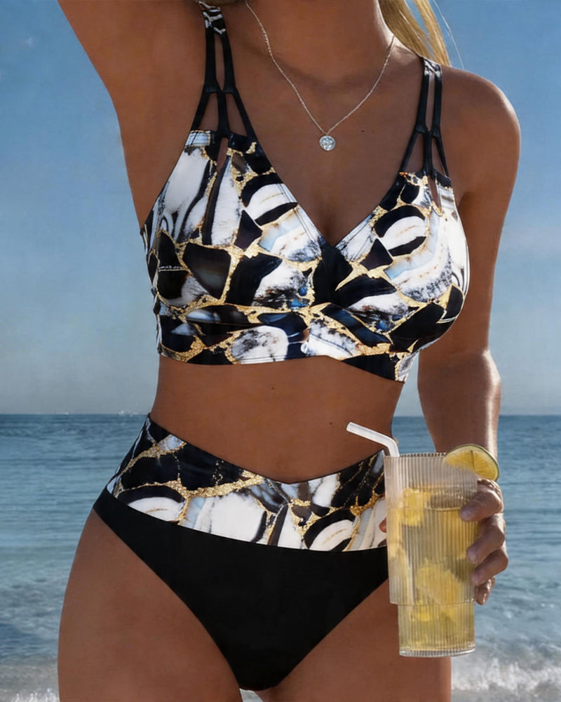 DÉCOUPE BIKINI BRETELLES